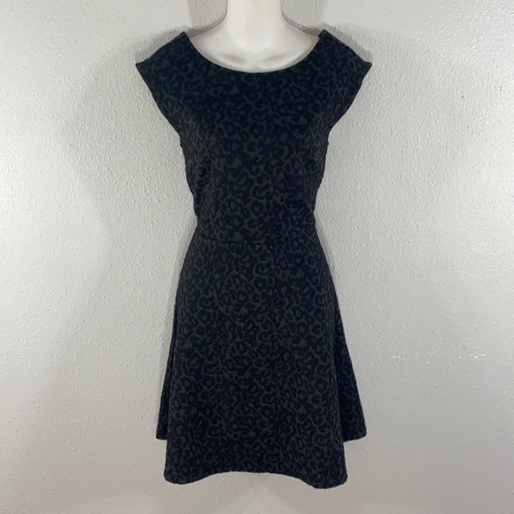 NWT Loft gray black leopard textured flare dress - Picture 9 of 14